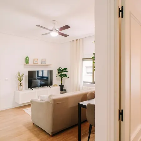 Apartment Centro, Hospital Y Campus Universitario A 5 Minutos - Camas De Primera - Lavadora - Smarttv - Wifi 1 Gb - Teletrabajo Salamanca