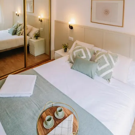 Centro, Hospital Y Campus Universitario A 5 Minutos - Camas De Primera - Lavadora - Smarttv - Wifi 1 Gb - Teletrabajo Apartment *