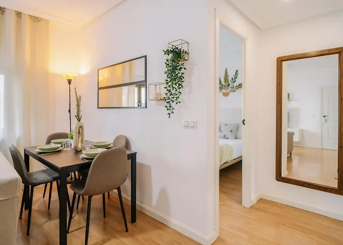 Centro, Hospital Y Campus Universitario A 5 Minutos - Camas De Primera - Lavadora - Smarttv - Wifi 1 Gb - Teletrabajo 公寓 *